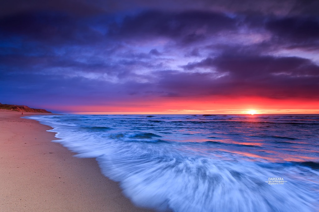 awe-inspiring-sunrise-at-Coast-Guard-Beach