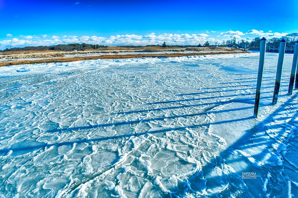 At Rock Harbor in Orleans, Massachusetts salt water totally frozen today. Cape Cod photod https://dapixara.com