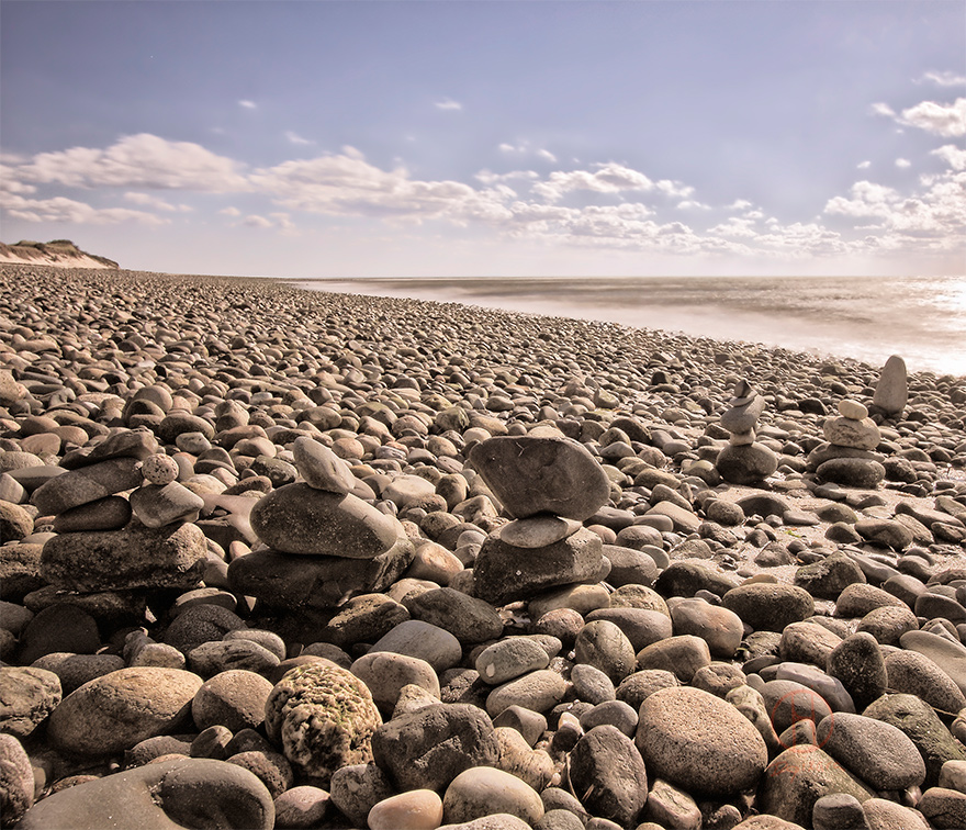 Picasso marble stones on south Truro, Cape Cod beaches. Dapixara photograph. Ryder beach Truro, MA.