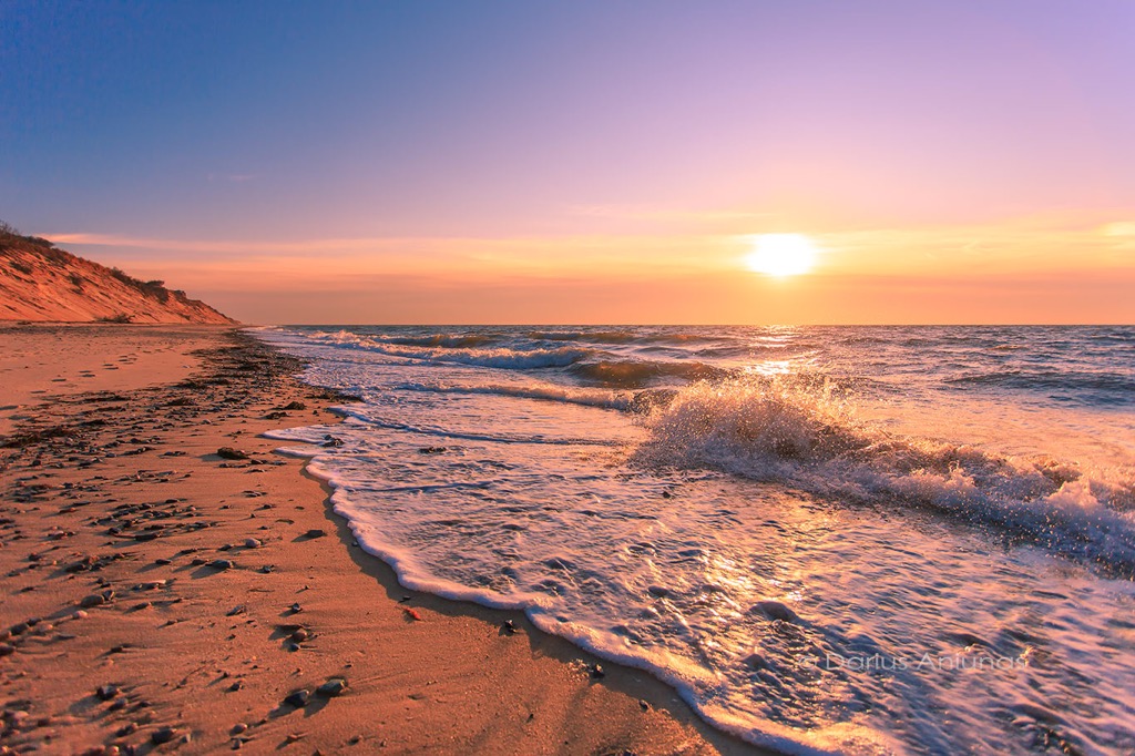 Awe-inspiring sunset from Great Island, Cape Cod National Seashore. Sunset - Great Island, Wellfleet. January 2, 2020. © Darius Aniunas - DAPIXARA