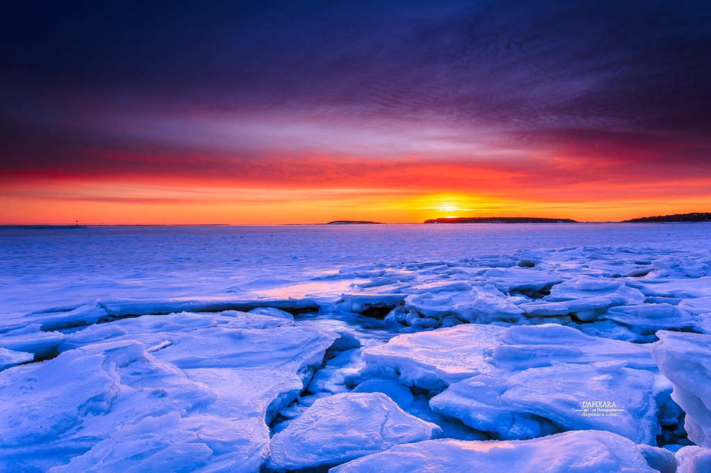 Tonight's extraordinary Winter sunset at Wellfleet Harbor. Photo by Cape Cod photographer Dapixara https://dapixara.com