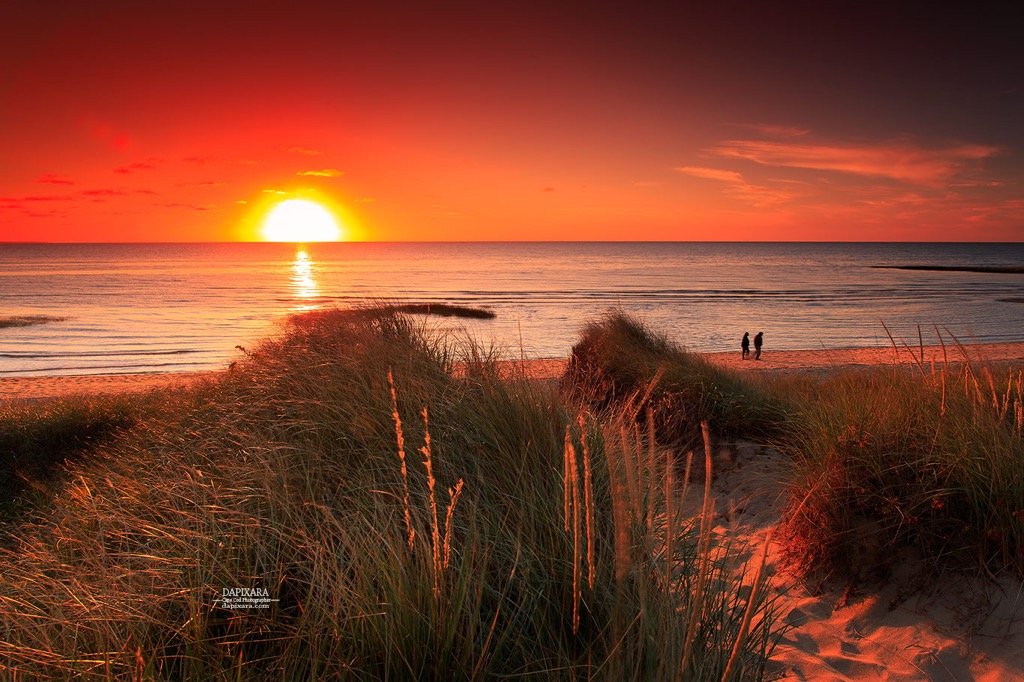First Encounter beach, Eastham MA, sunset. Absolute stunner sunset tonight in Eastham! First Encounter beach. © Dapixara