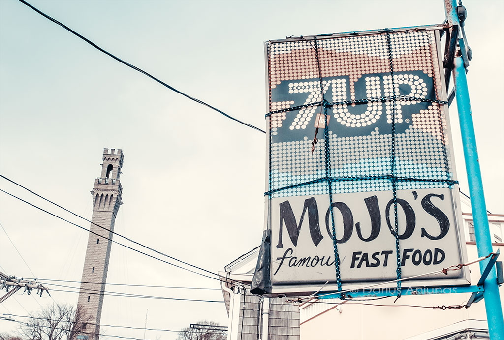 provincetown-commercial-street-5